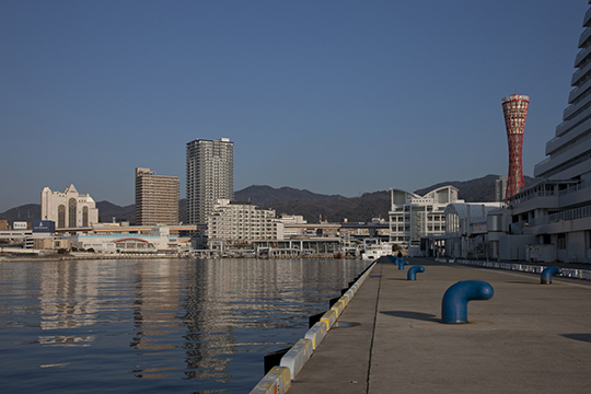 神戸港からの外観